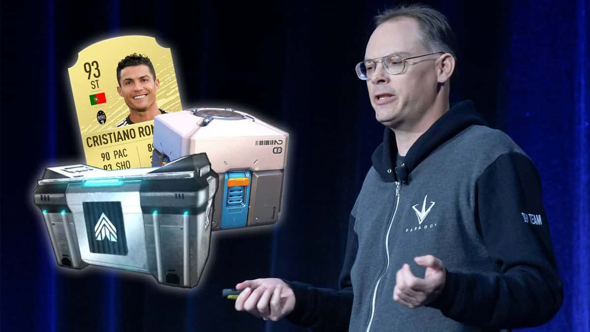 Tim Sweeney, PDG d'Epic Games, devant plusieurs loot boxes