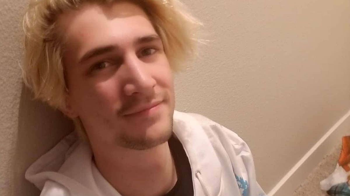 xQc répond aux commentaires sexistes sur Twitch