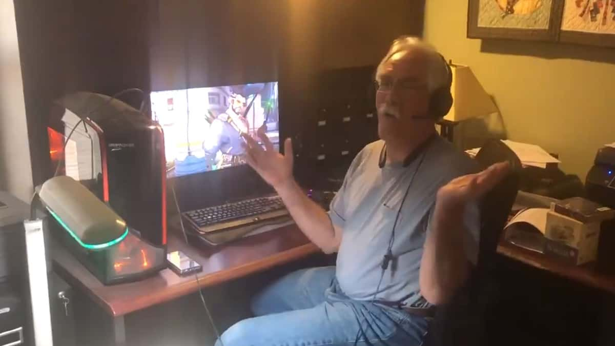 Il partage un vidéo de son père en train de jouer et créé le buzz