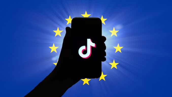 logo TikTok drapeau européen