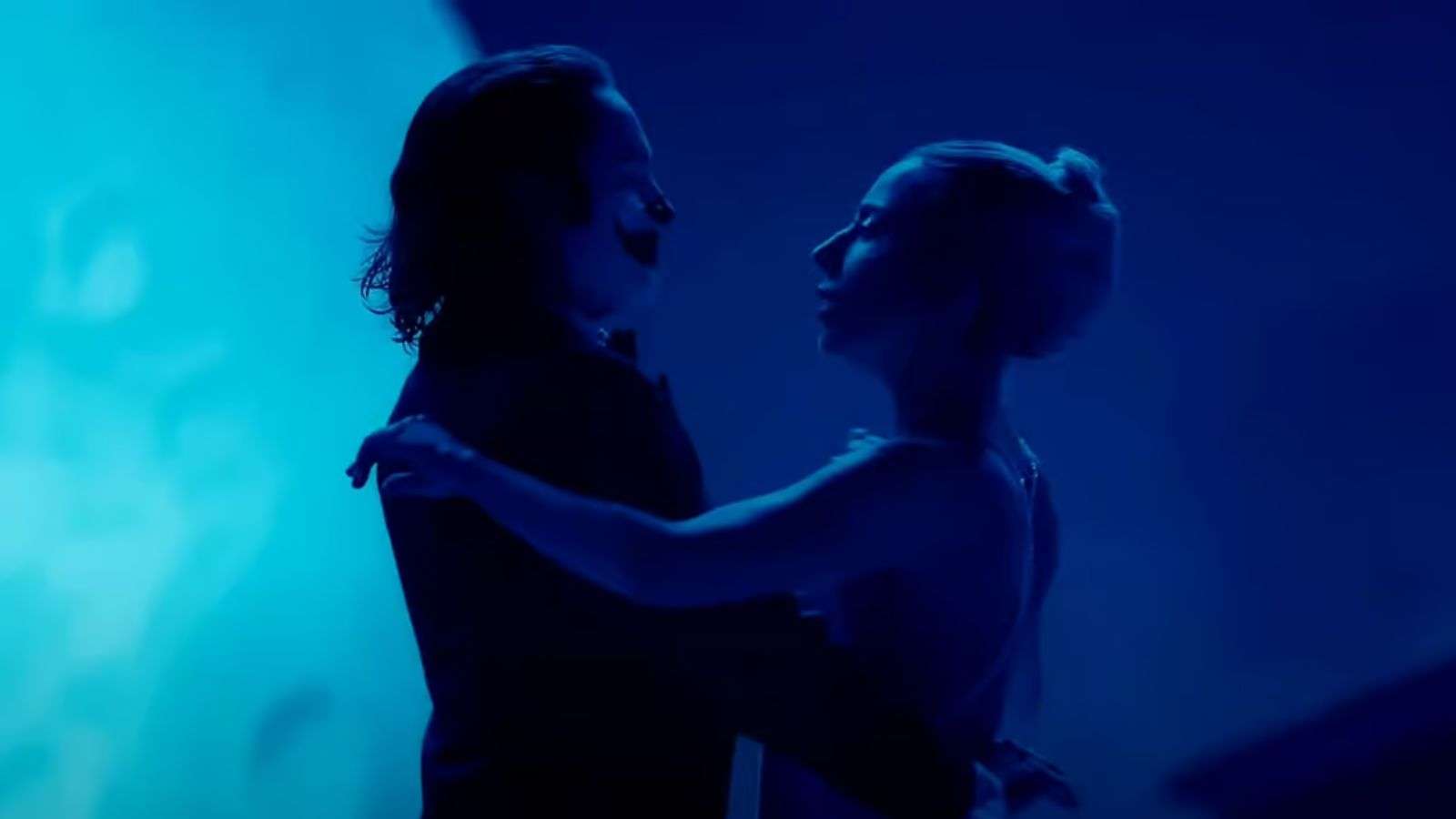 Arthur Fleck et Harley Quinn dans Joker: Folie à Deux